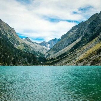  Mditation entre lac et montagne 